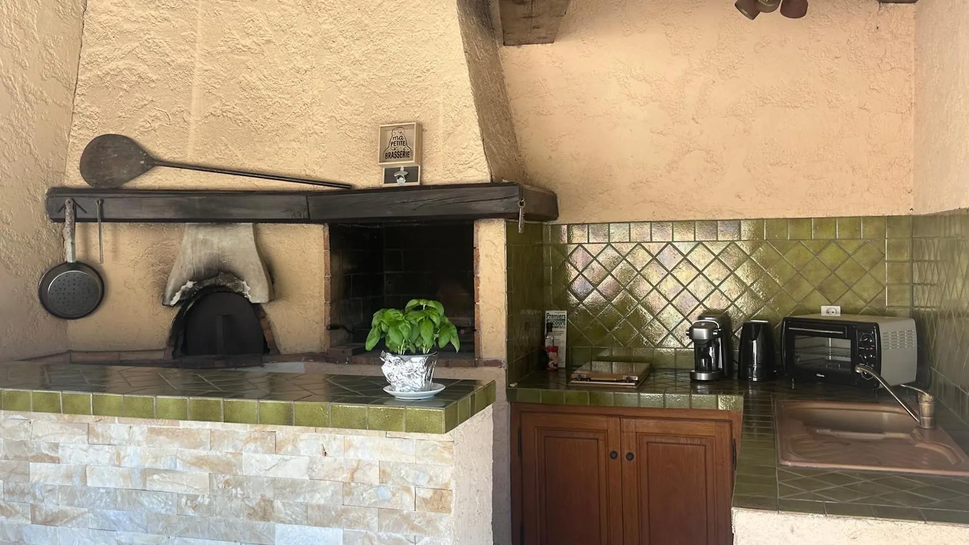 Appartement Dans Maison Familiale Saint-Laurent-du-Var